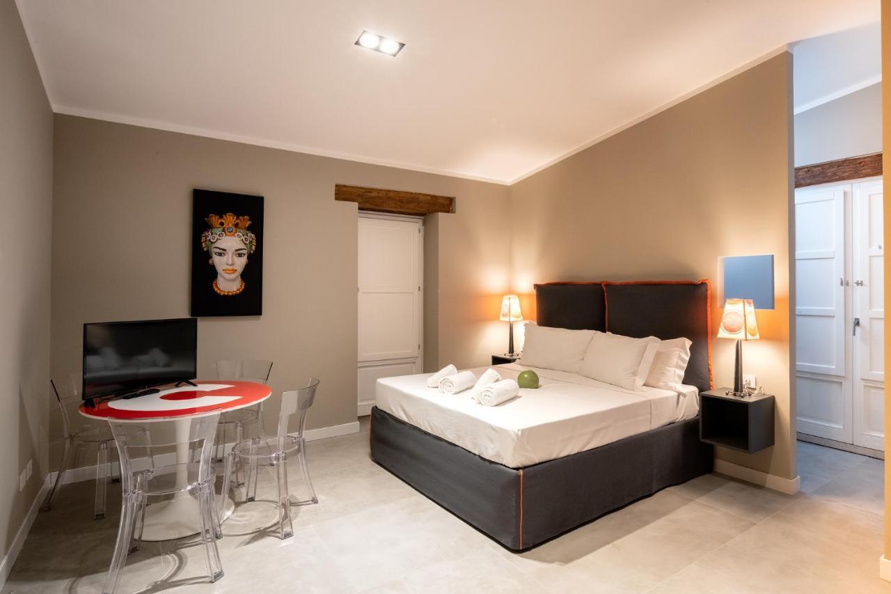 Momento-Teatro Greco Hotell Syrakusa Exteriör bild