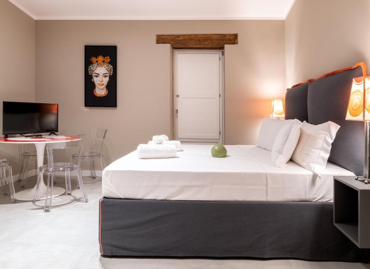 Momento-Teatro Greco Hotell Syrakusa Exteriör bild