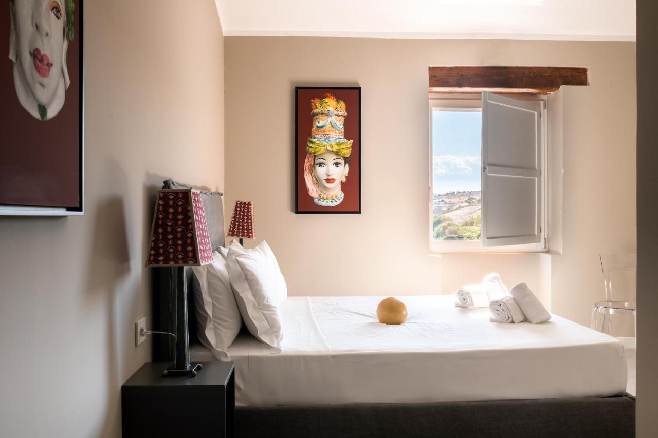 Momento-Teatro Greco Hotell Syrakusa Exteriör bild