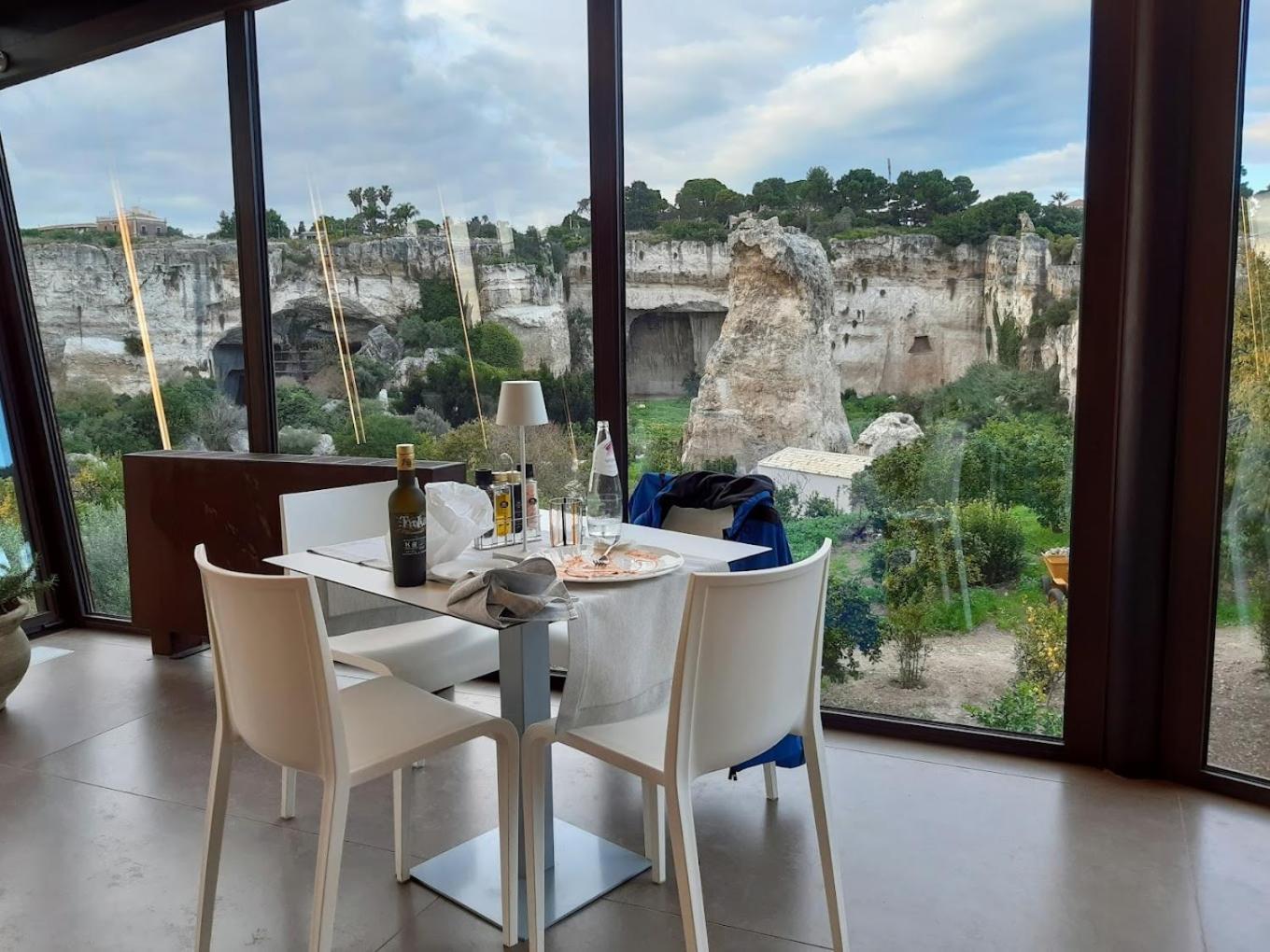 Momento-Teatro Greco Hotell Syrakusa Exteriör bild